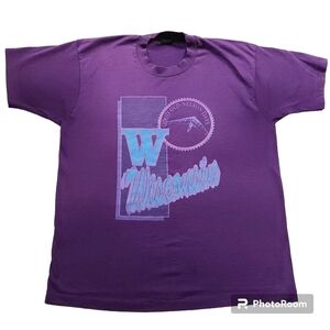 Vintage single stitch sz XL Wisconsin Graphic Tshirt